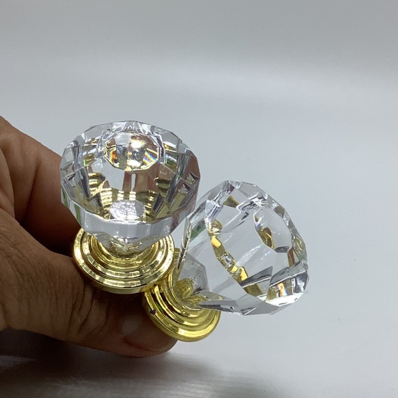 2 Diamond Shaped Clear Crystal Glass w/ Gold‎ Backplate Drawer Knobs - Picture 5 of 6